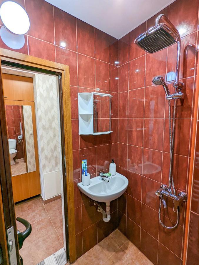 Top Center Relax, Ndk & Vitoshka Str, Free Secured Parking Sofia Bagian luar foto